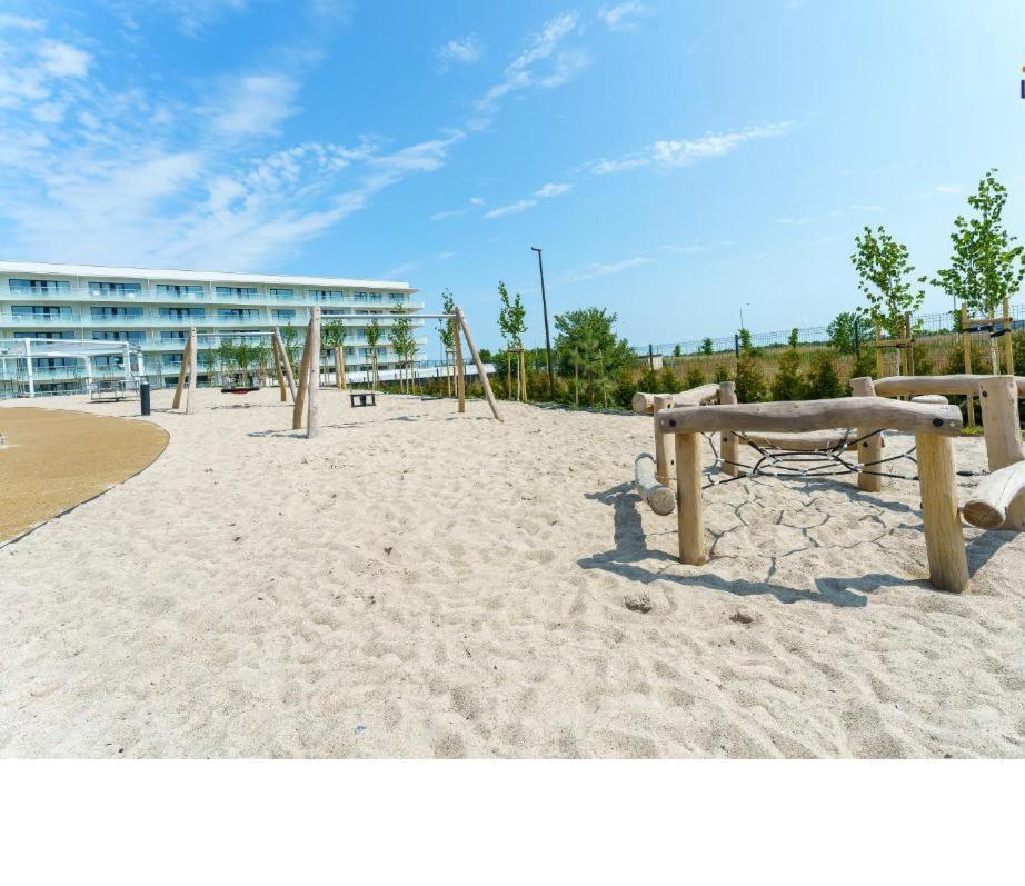 Polanki Aqua Z Bezplatnym Basenem, Bawialnia, Parkingiem I Fitness Apartment Kolobrzeg