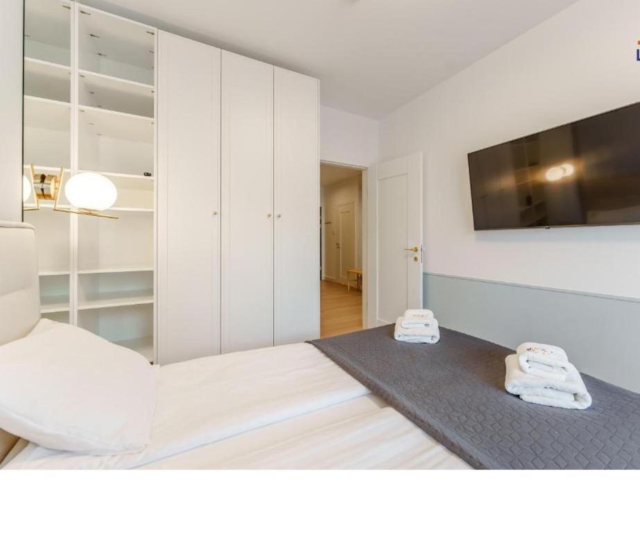 Polanki Aqua Z Bezplatnym Basenem, Bawialnia, Parkingiem I Fitness Apartment